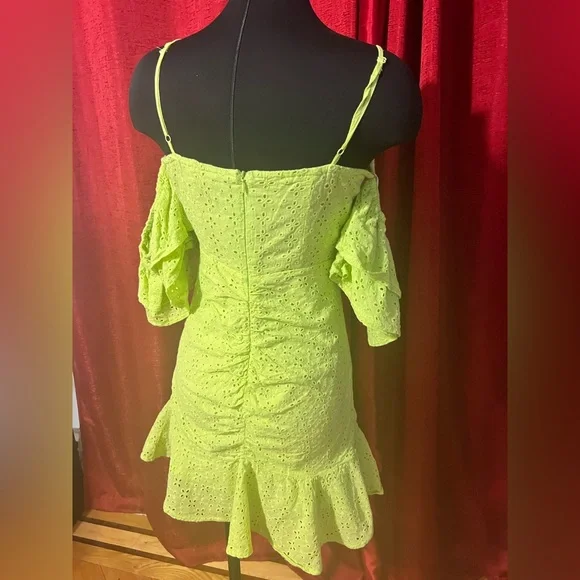 Lime green off the shoulders mini dress, size small - Picture 3 of 12